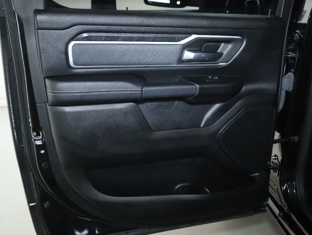 Used 2023 RAM 1500 Big Horn AWD/4WD image 13