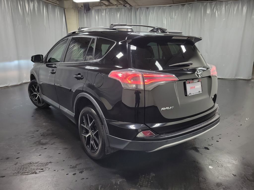 Used 2018 Toyota RAV4 SE w/ Power Extra Value Package image 6