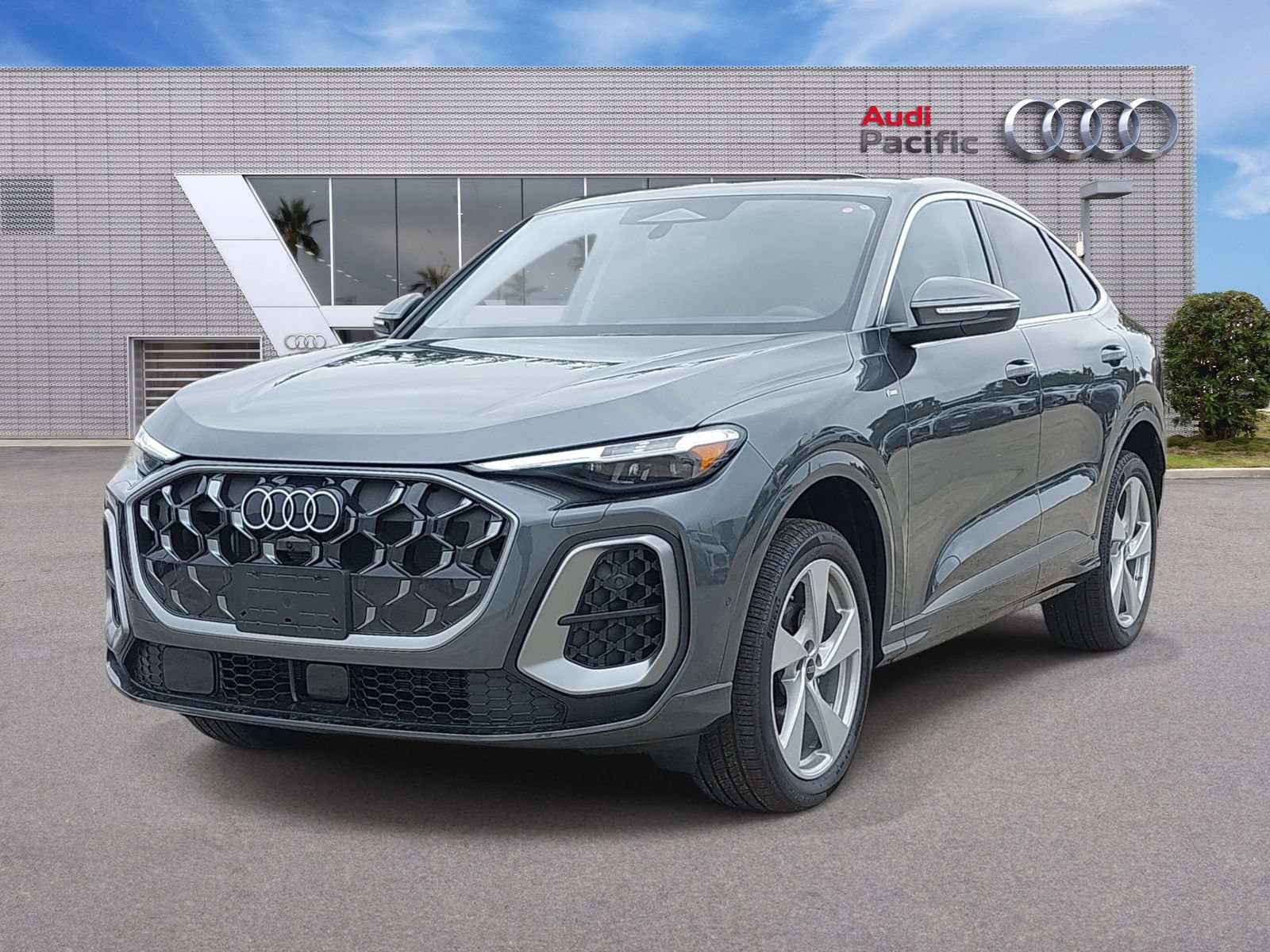 New 2026 Audi Q5 Premium Plus AWD/4WD video 1