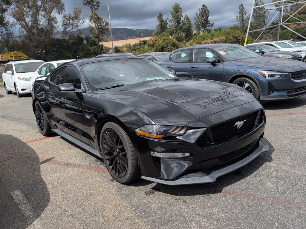 Used 2019 Ford Mustang GT Premium w/ GT Performance Package RWD image 3