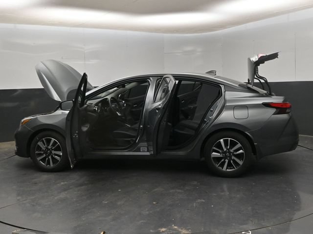 New 2025 Nissan Versa SV w/ Trunk Package FWD image 30