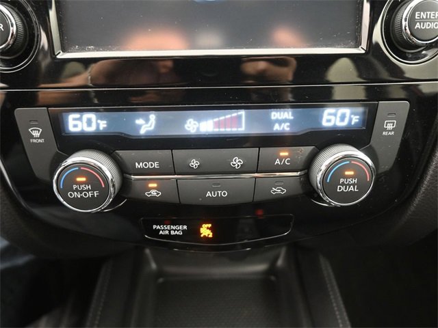 Used 2018 Nissan Rogue Sport SL image 32