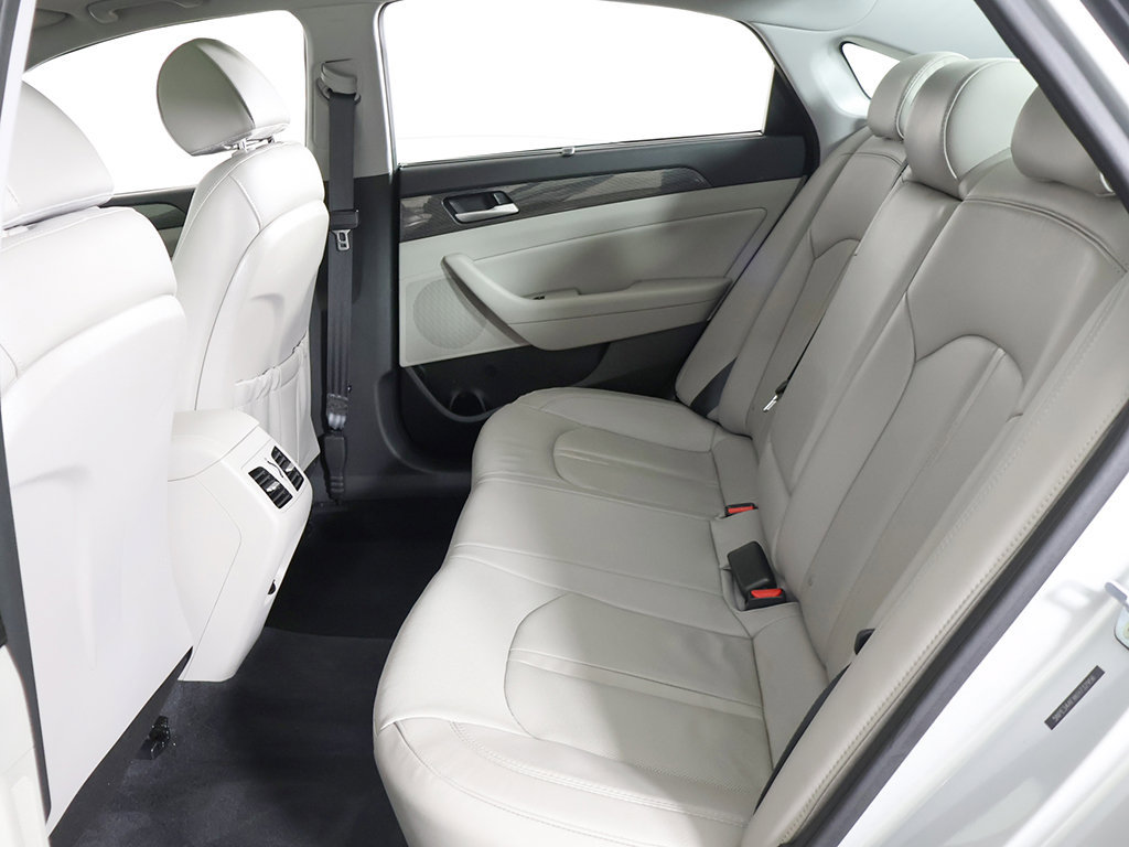 Used 2019 Hyundai Sonata Limited w/ Ultimate Package 04 FWD image 38