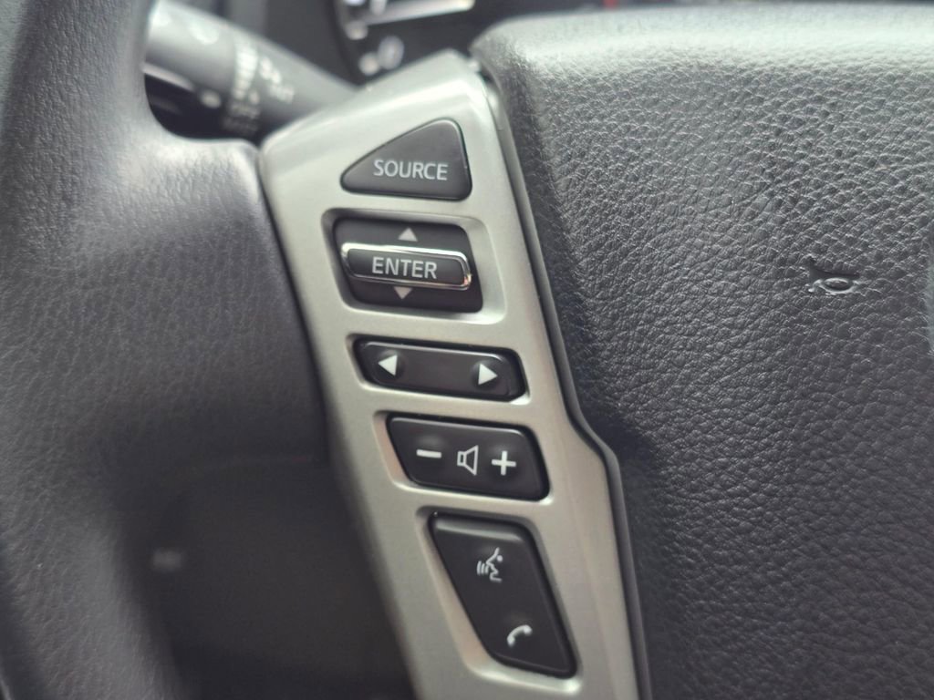 Used 2021 Nissan Titan SV w/ Accessory Utility Package image 32