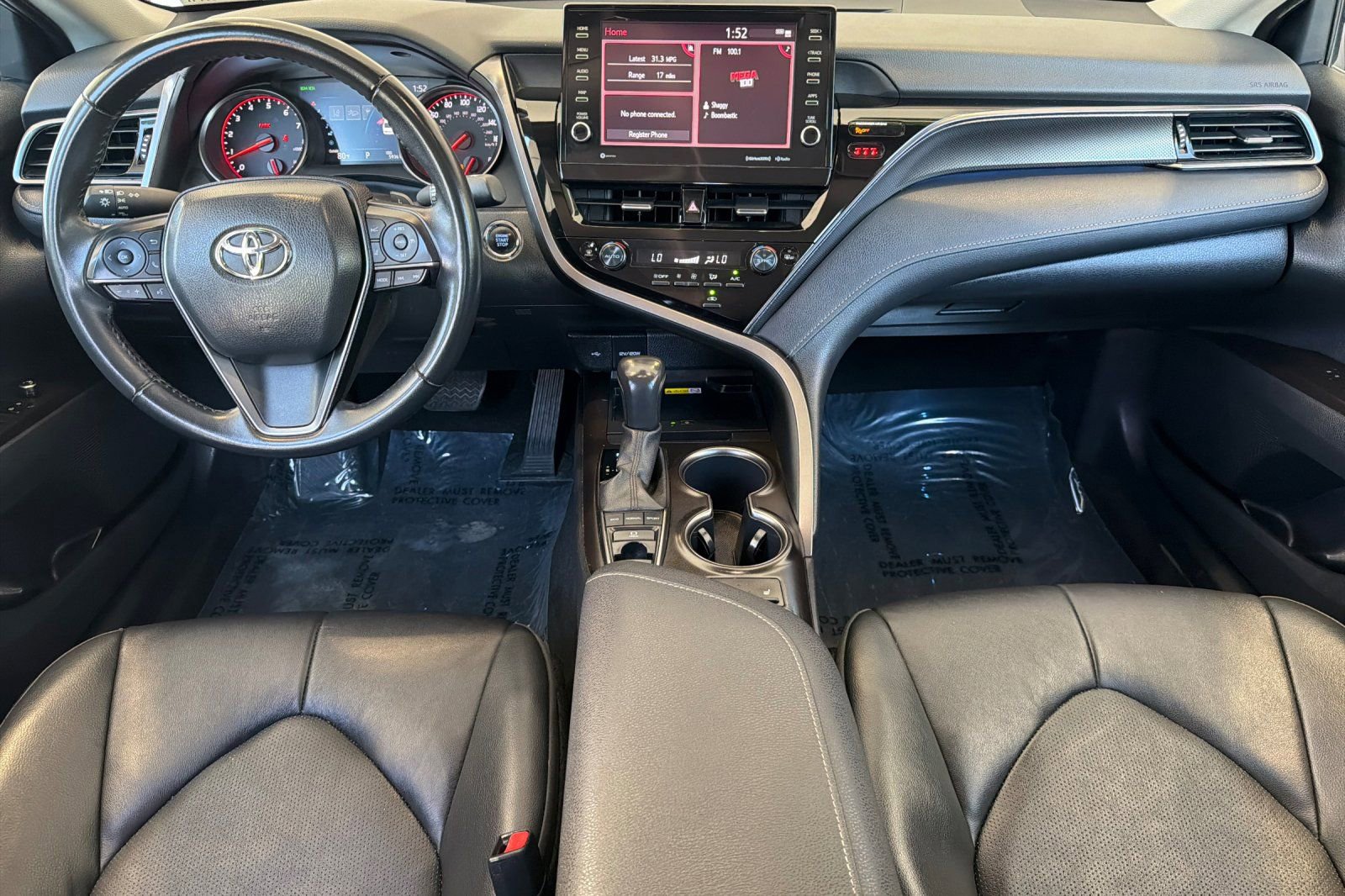Used 2024 Toyota Camry XSE FWD image 16