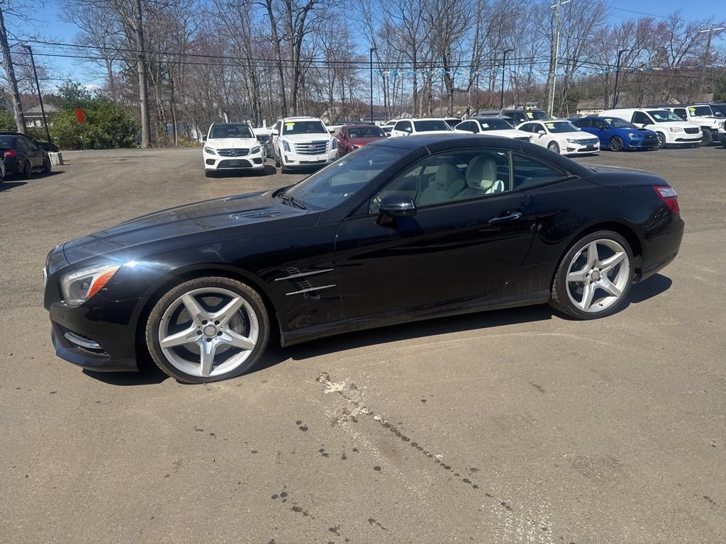 Used 2014 Mercedes-Benz SL 550 image 21