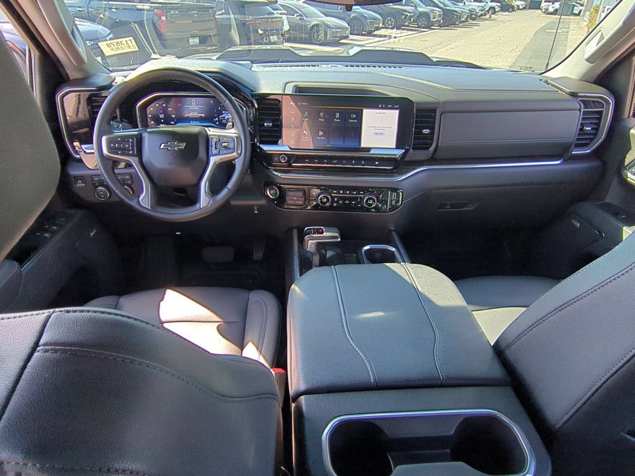 Used 2025 Chevrolet Silverado 1500 LT Trail Boss w/ Convenience Package II AWD/4WD image 20
