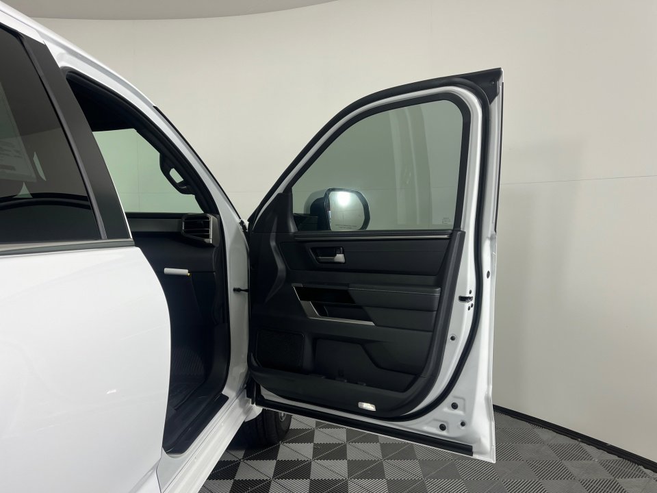 New 2026 Toyota Tundra Limited image 27