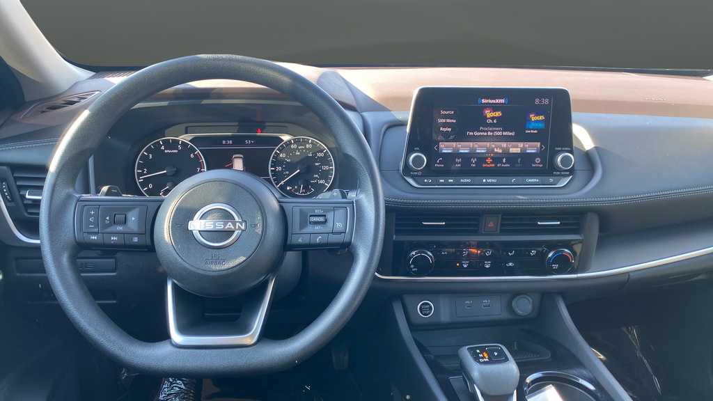 Used 2023 Nissan Rogue S FWD image 11