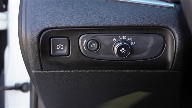 Used 2019 Buick Enclave Essence w/ LPO, Sport Appearance Package image 24