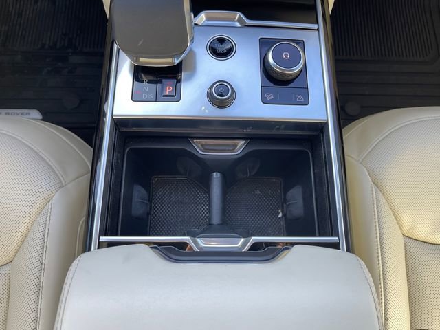 Used 2023 Land Rover Range Rover SE image 28