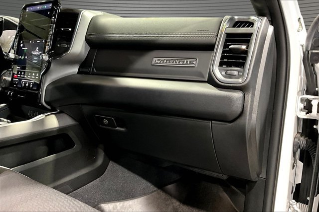 Used 2025 RAM 2500 Laramie AWD/4WD image 26