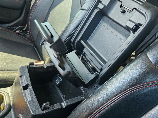 Used 2022 Jeep Wrangler Unlimited Rubicon w/ LED Lighting Group AWD/4WD image 44