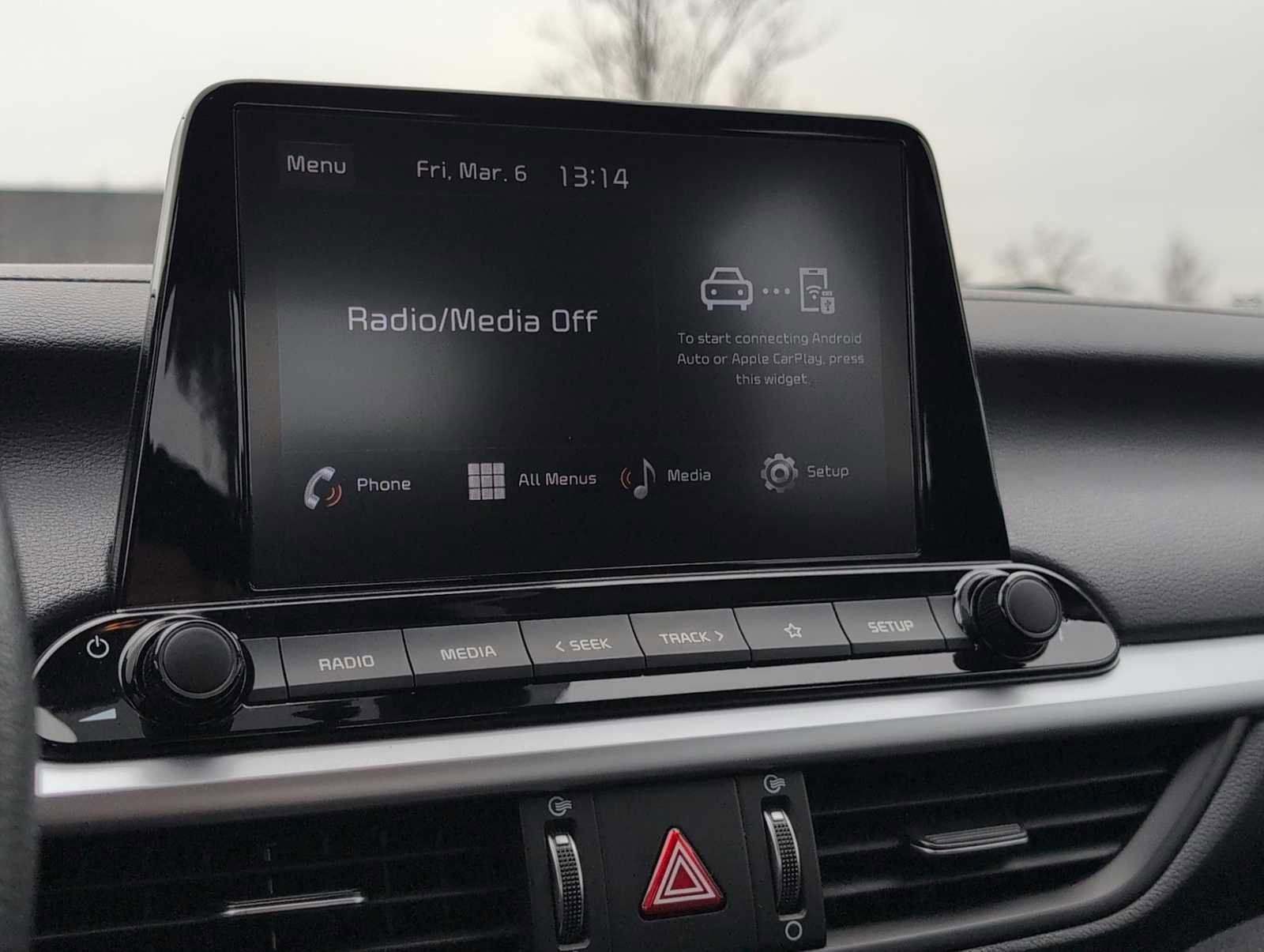 Used 2024 Kia Forte LXS image 27