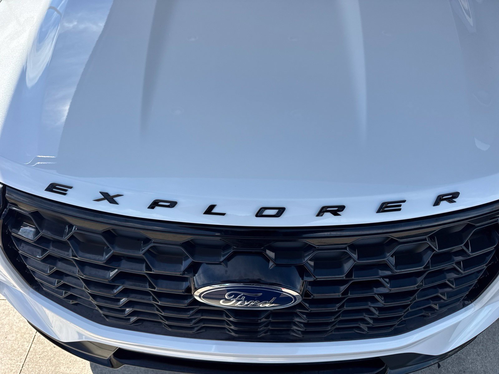 Certified 2025 Ford Explorer ST-Line AWD/4WD image 14