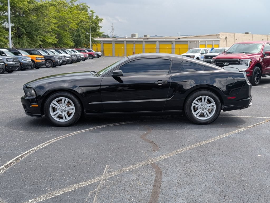 Used 2014 Ford Mustang Coupe RWD image 5