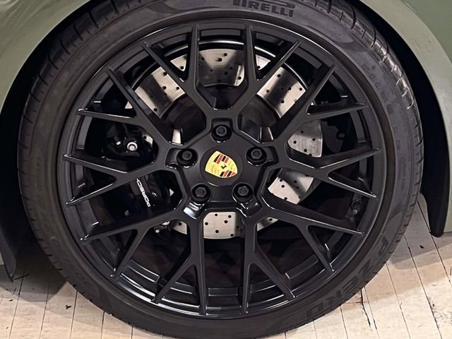 Certified 2022 Porsche 911 Carrera GTS RWD image 13