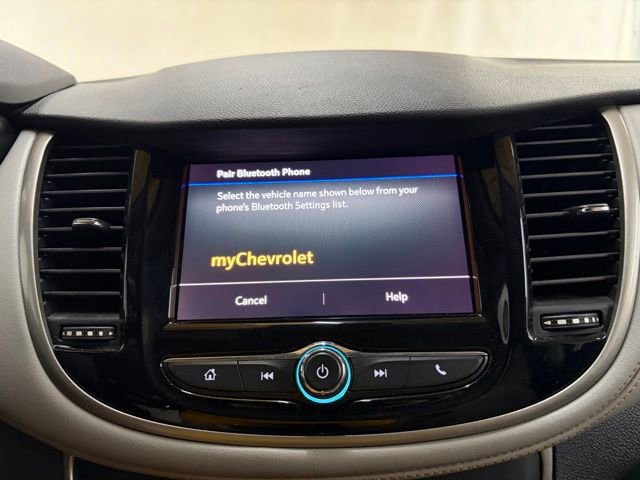 Used 2020 Chevrolet Trax LT w/ LPO, Protection Package AWD/4WD image 45