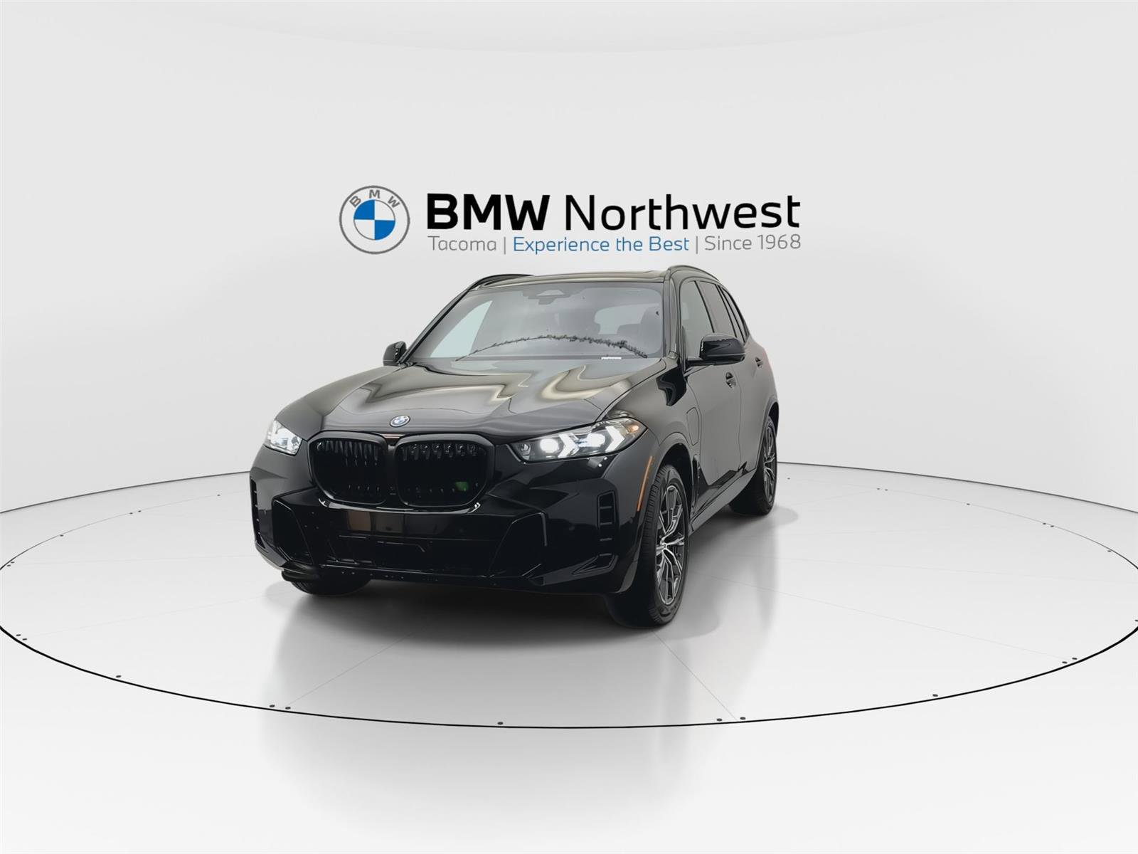 New 2026 BMW X5 xDrive50e w/ M Sport Package image 8