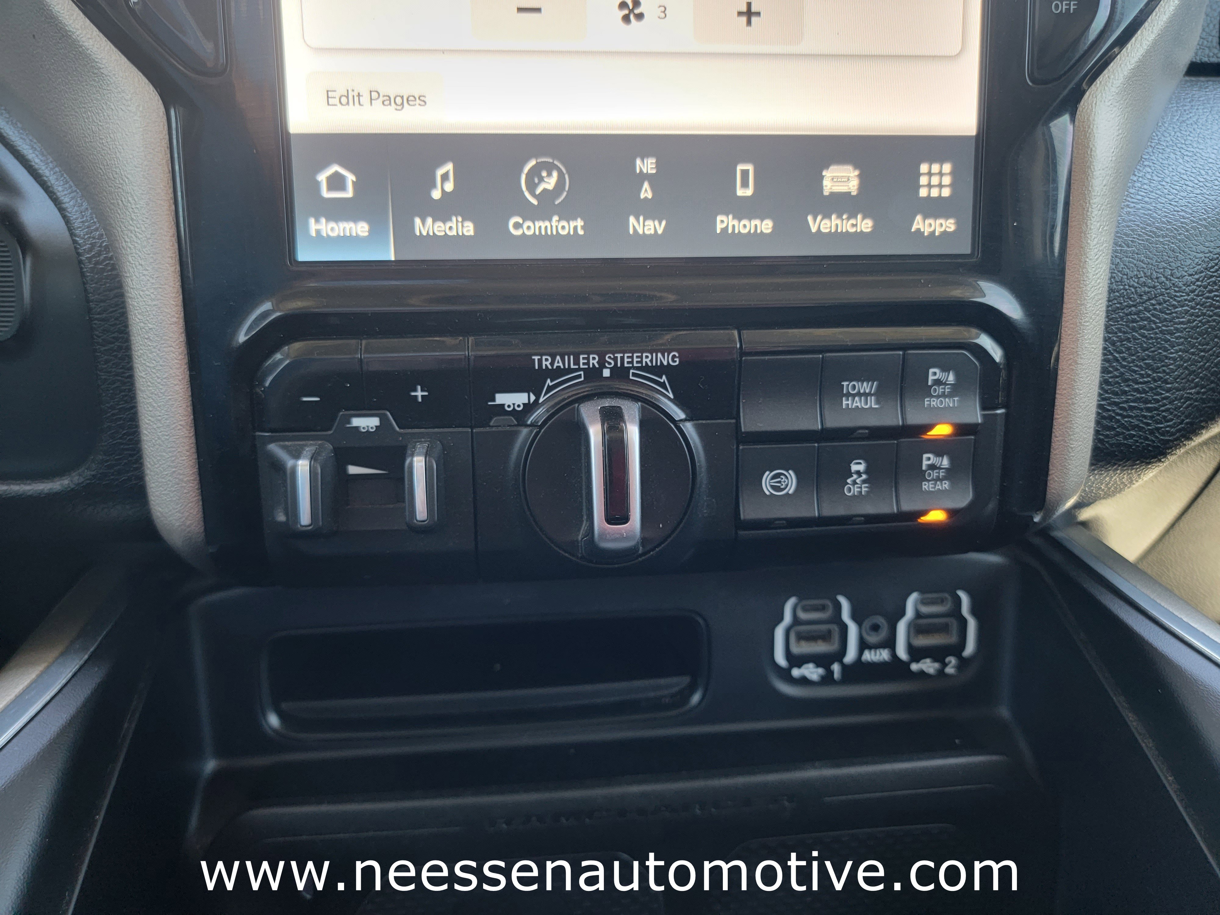 Used 2024 RAM 3500 Laramie w/ Safety Group AWD/4WD image 24
