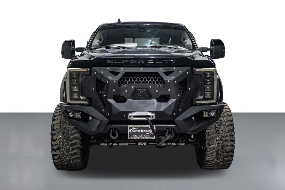 Used 2019 Ford F250 Limited w/ FX4 Off-Road Package AWD/4WD image 3
