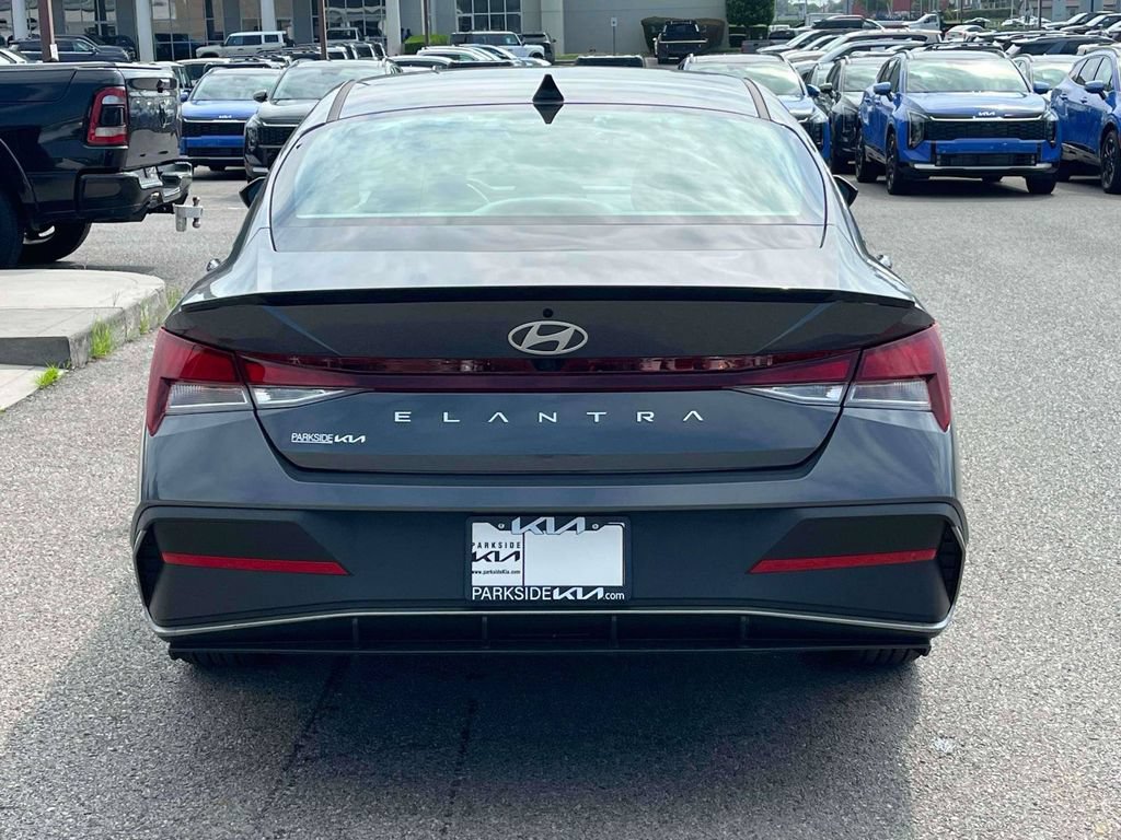 Used 2026 Hyundai Elantra Sport w/ Cargo Package FWD image 24