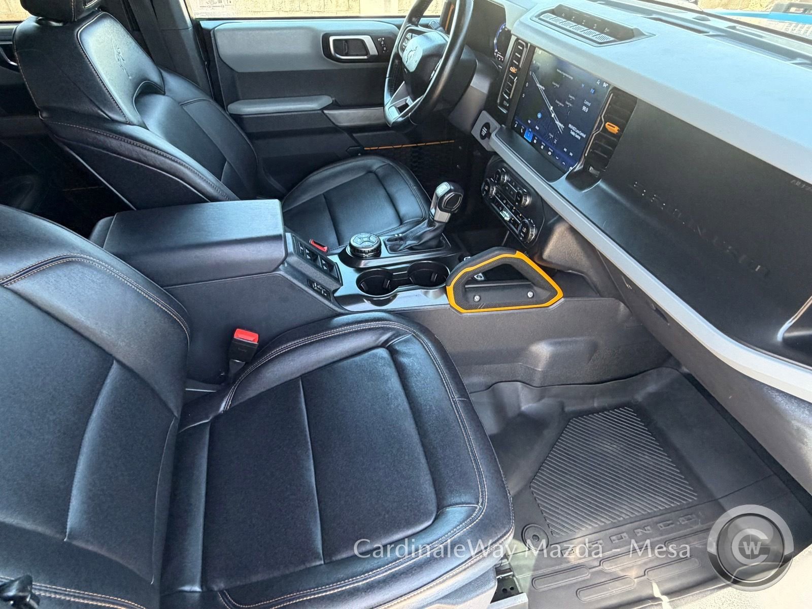 Used 2023 Ford Bronco Badlands image 12