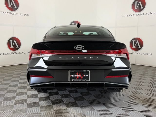 New 2026 Hyundai Elantra SEL Sport Premium FWD image 6