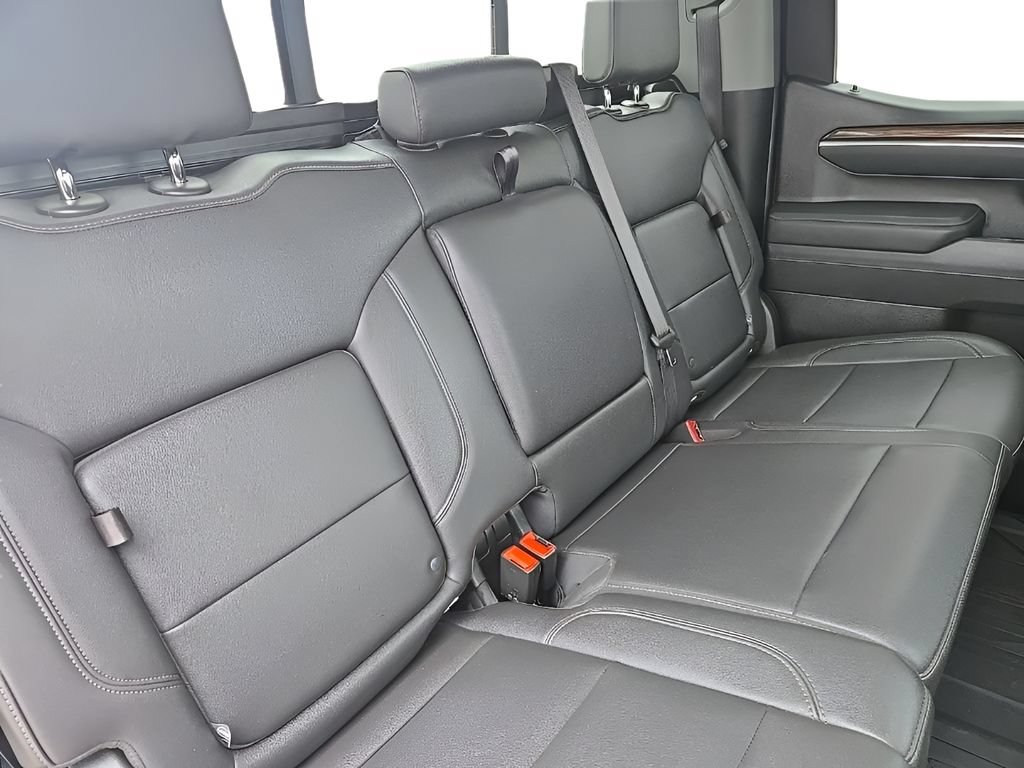 Used 2025 Chevrolet Silverado 1500 RST w/ Convenience Package II AWD/4WD image 30