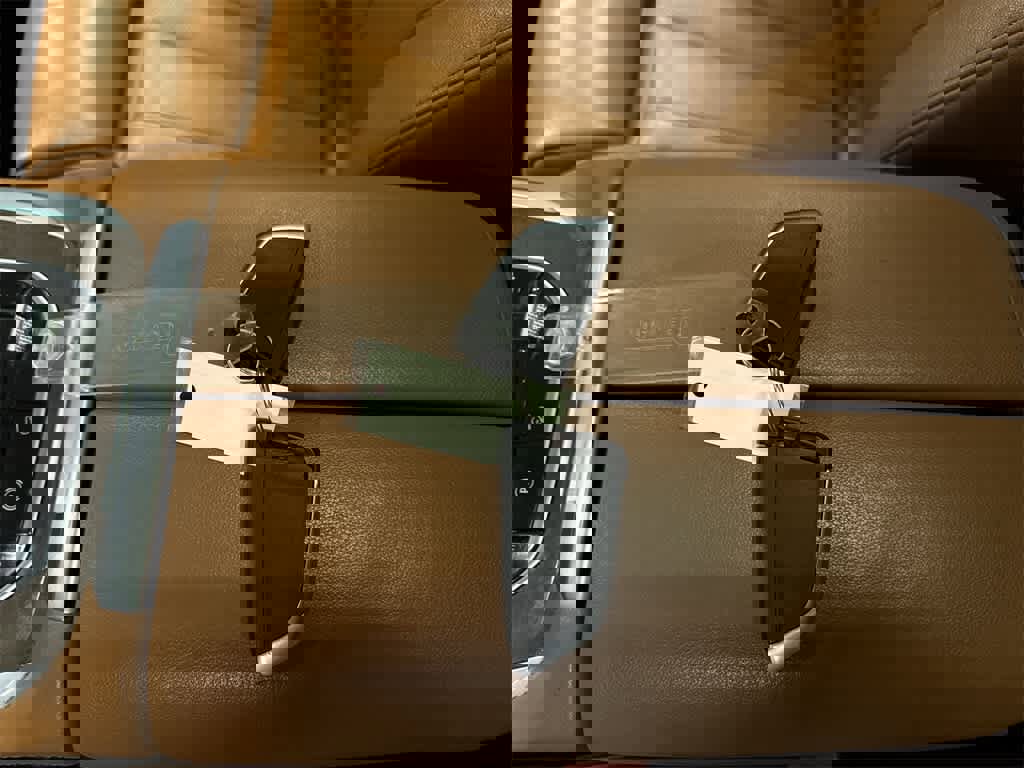 Used 2022 BMW X5 xDrive45e w/ Climate Comfort Package image 36