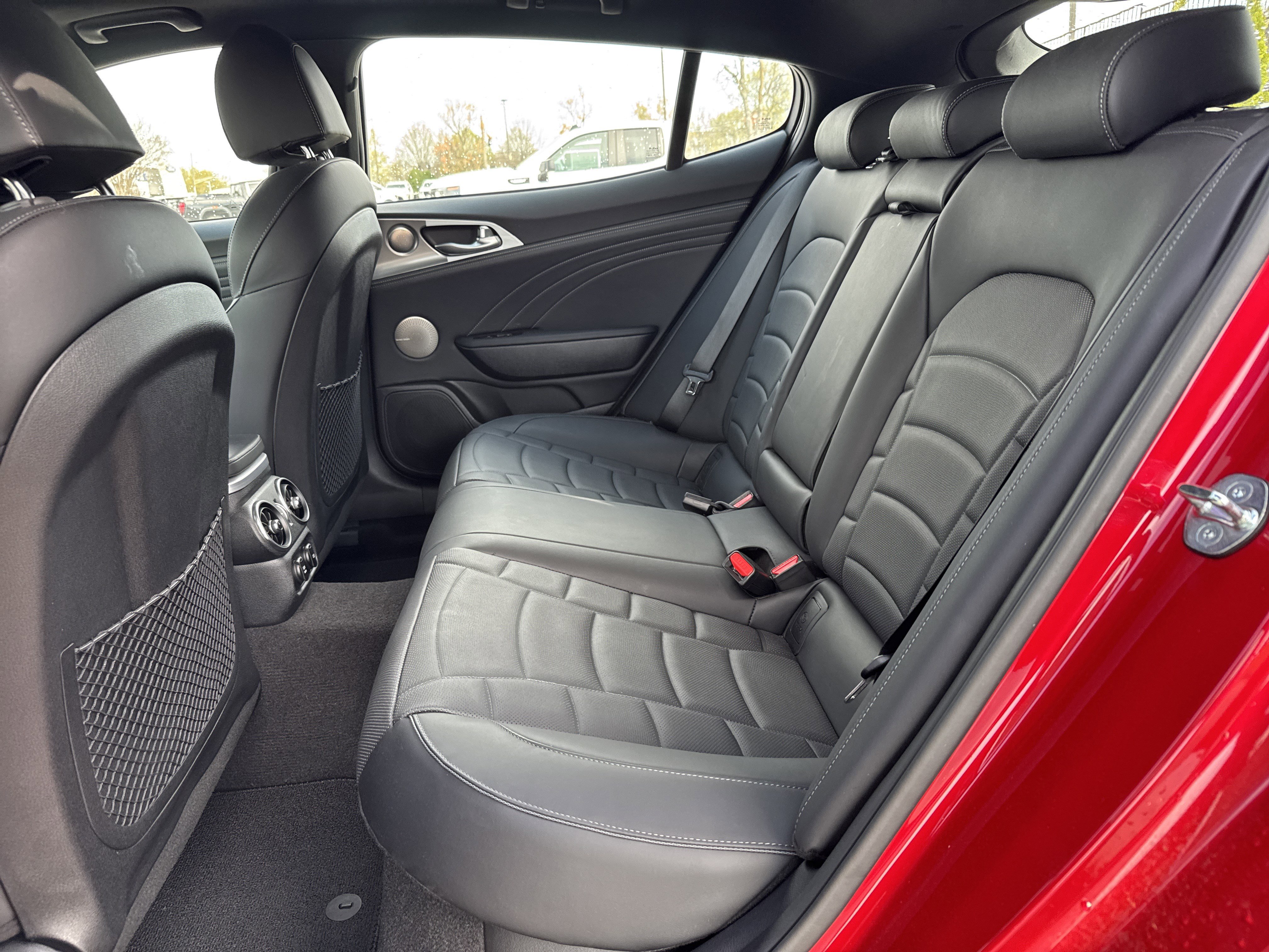 Used 2023 Kia Stinger GT2 image 28