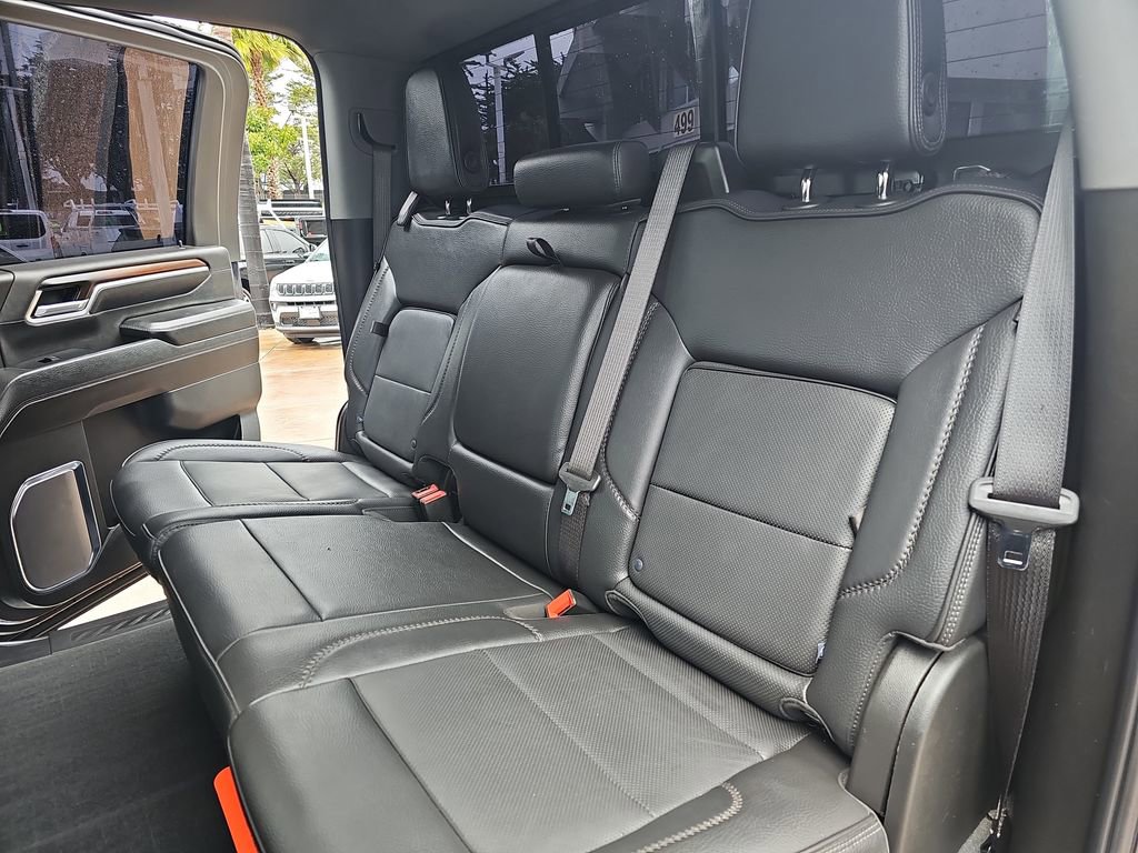 Used 2024 GMC Sierra 2500 Denali w/ Denali Reserve Package image 14