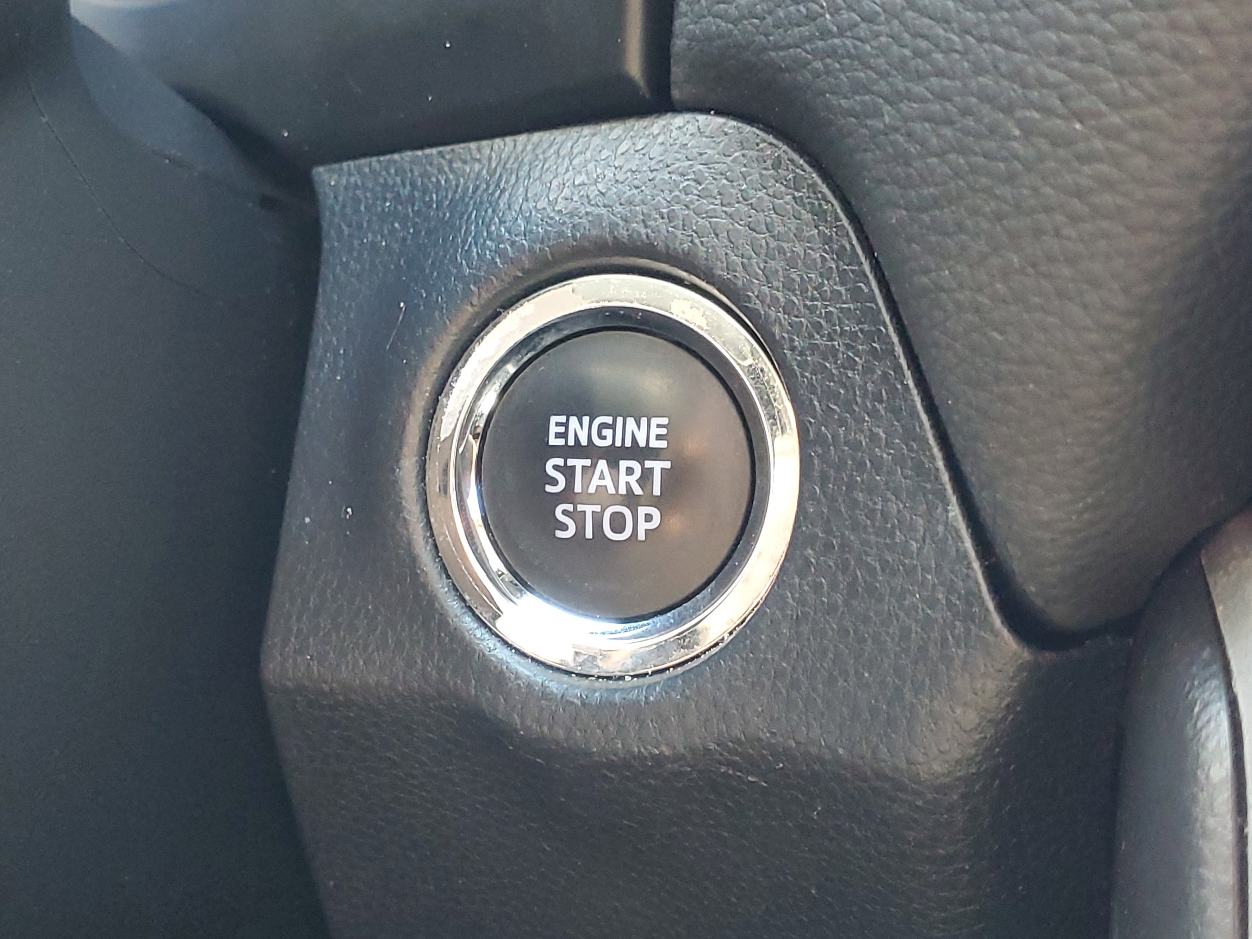 Used 2023 Toyota RAV4 XLE Premium image 35