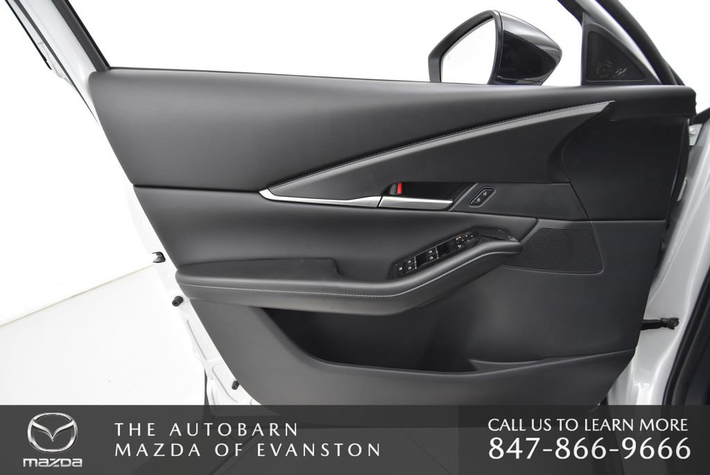 Used 2025 MAZDA CX-30 AWD 2.5 S w/ Select Sport Pkg image 25
