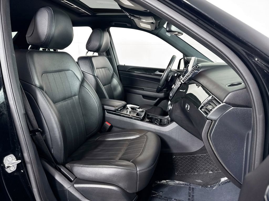 Used 2018 Mercedes-Benz GLE 350 w/ Premium 1 Package image 34