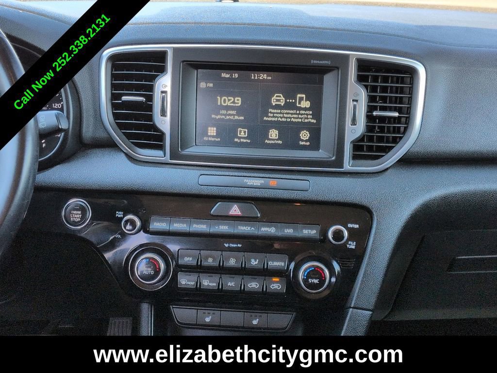 Used 2018 Kia Sportage EX image 16