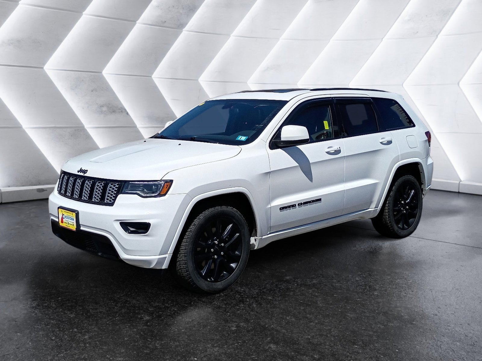 Certified 2021 Jeep Grand Cherokee Laredo X AWD/4WD image 2