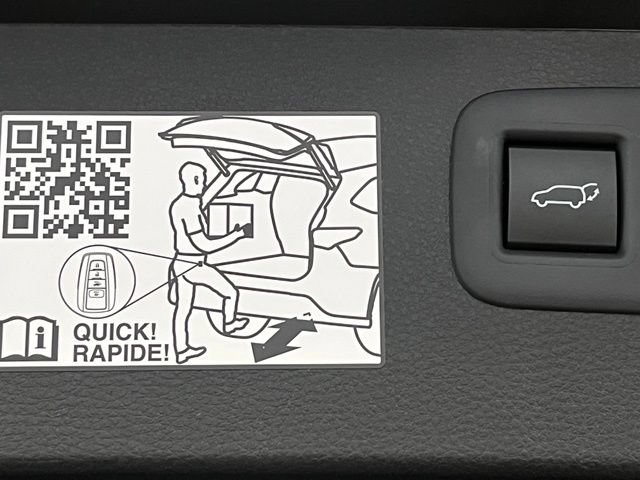 Used 2023 Toyota Highlander Platinum AWD/4WD image 15
