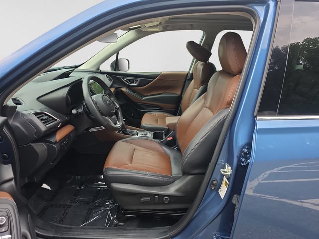 Certified 2022 Subaru Forester Touring AWD/4WD image 11