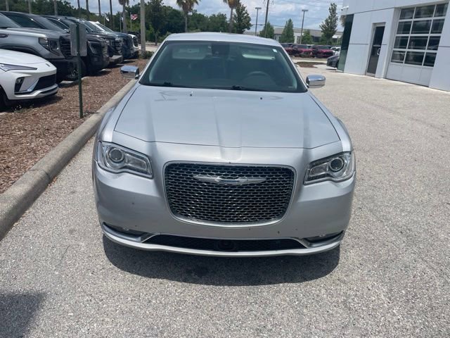 Used 2021 Chrysler 300 Touring L RWD image 2