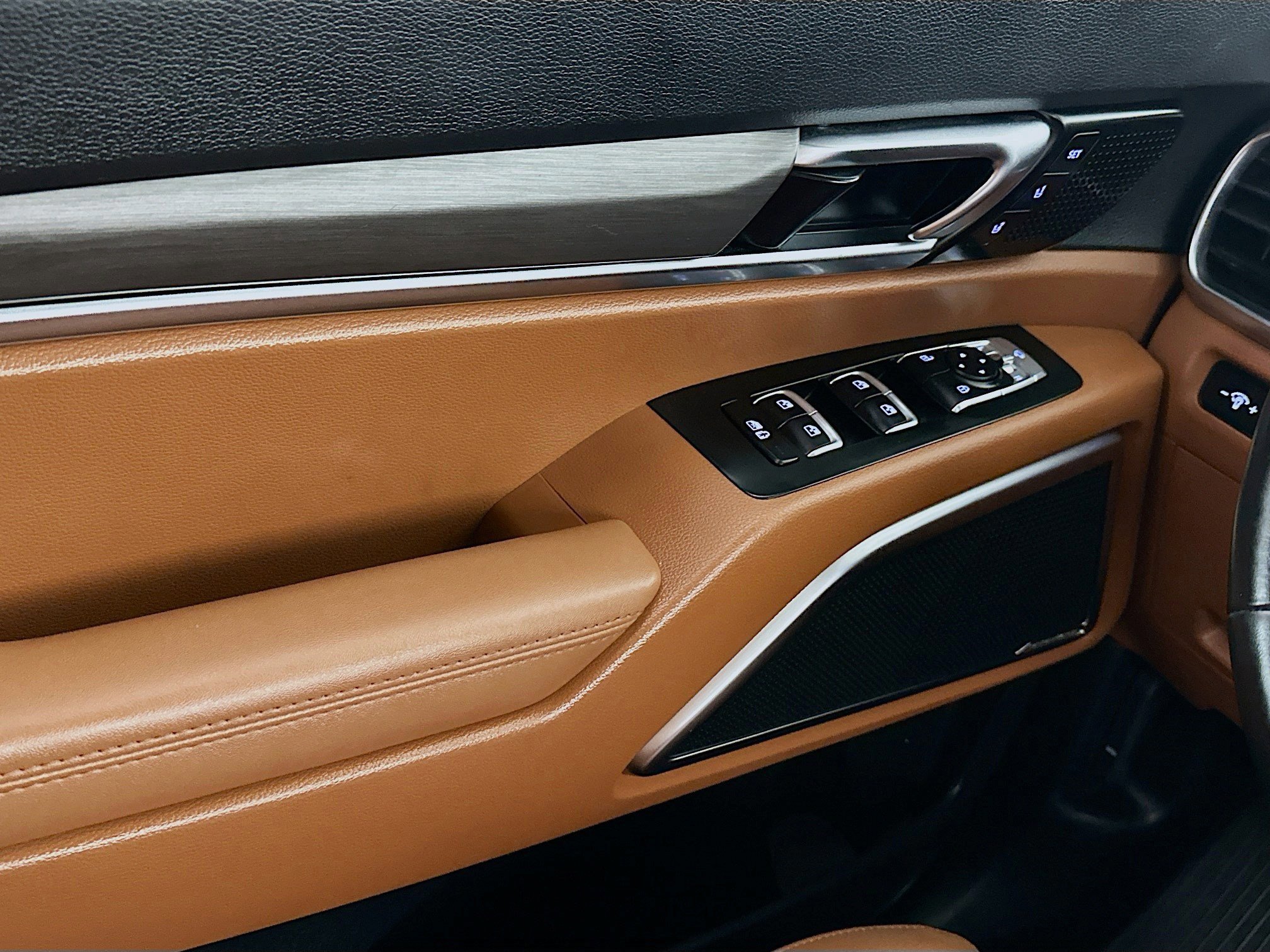 Used 2024 Kia Telluride SX X-Pro image 15