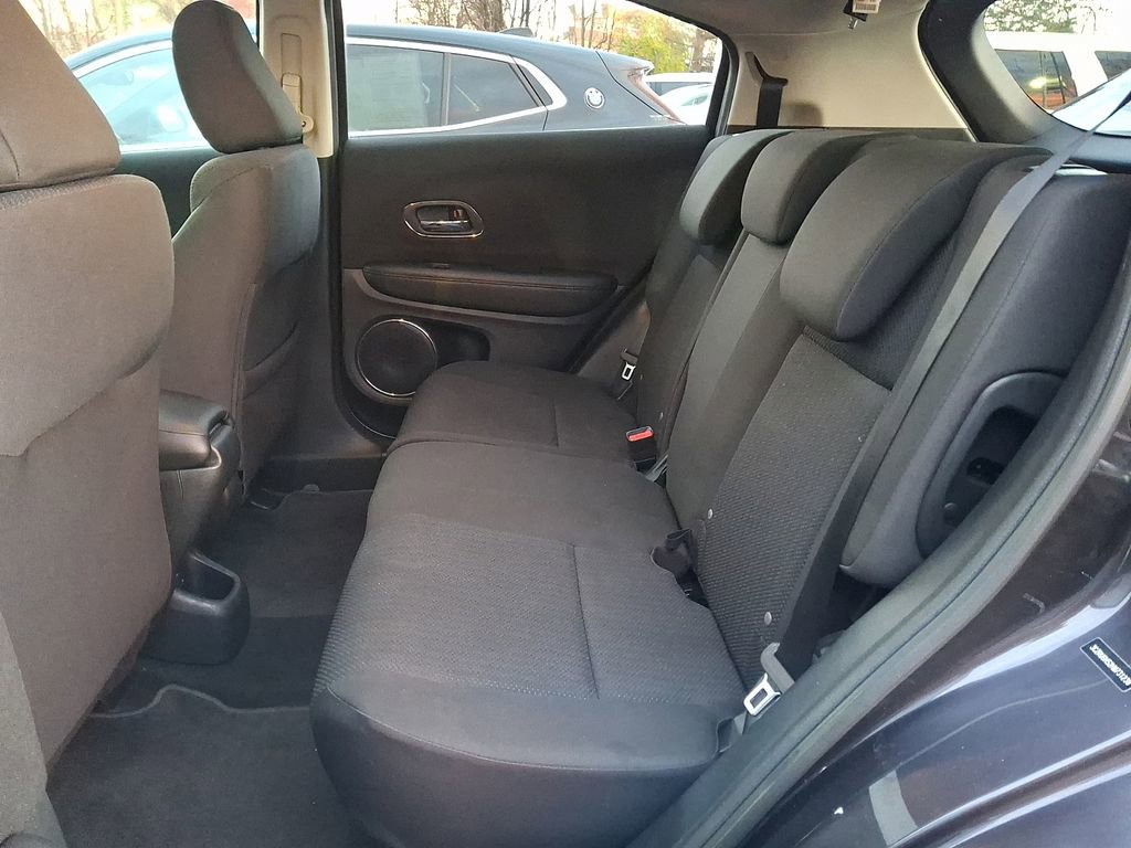 Used 2017 Honda HR-V EX image 8