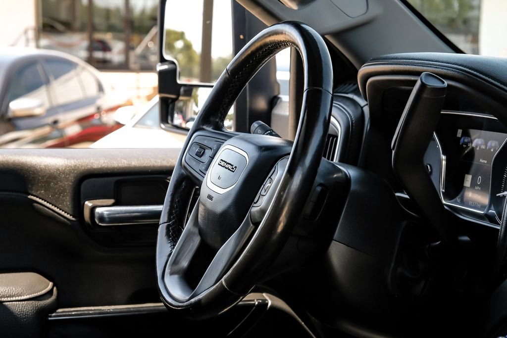 Used 2022 GMC Sierra 2500 Denali AWD/4WD image 11