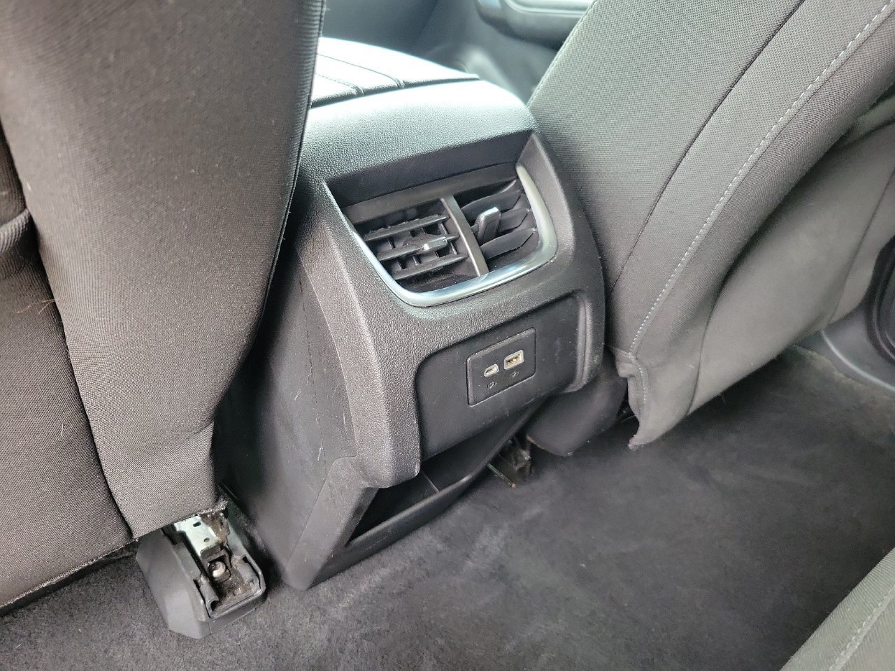 Certified 2019 Chevrolet Blazer LT AWD/4WD image 10