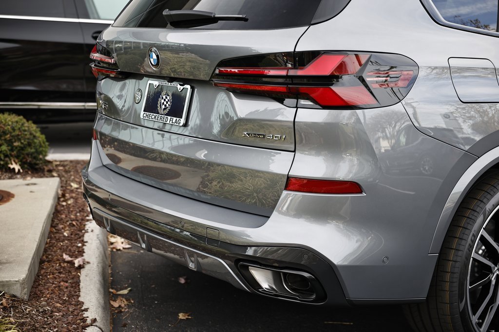 New 2026 BMW X5 xDrive40i w/ M Sport Package image 9