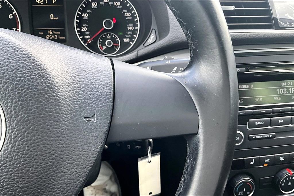 Used 2015 Volkswagen Passat 1.8T image 21