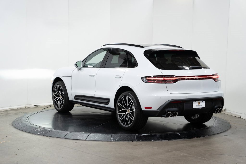 Used 2024 Porsche Macan image 7