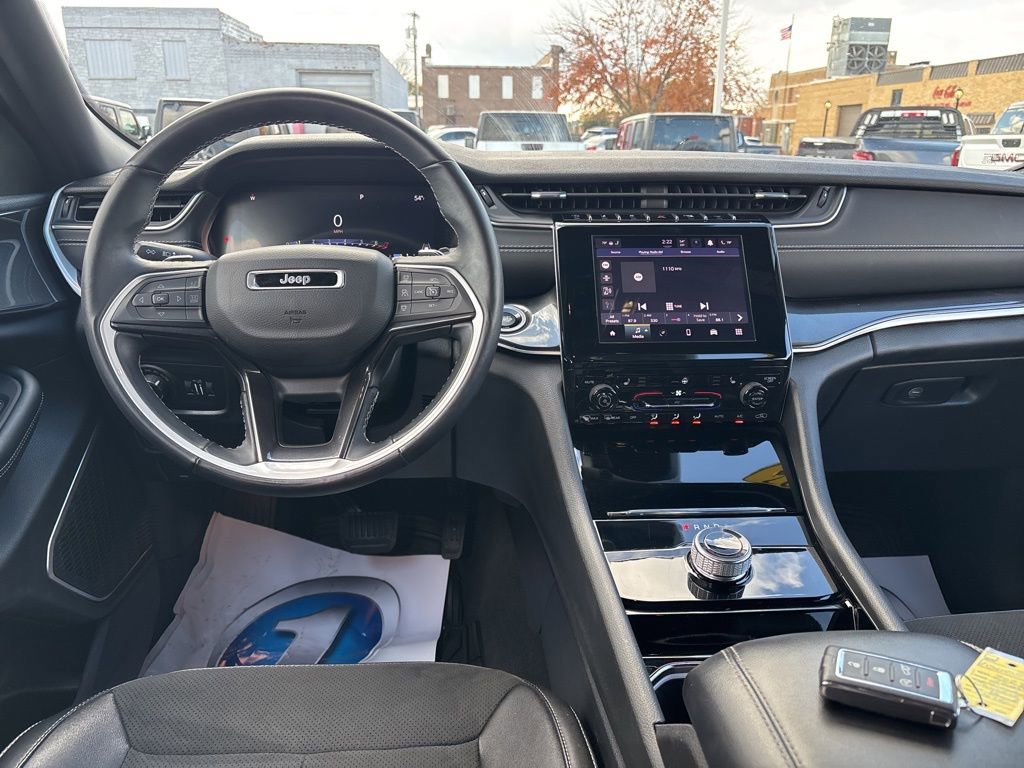 Used 2022 Jeep Grand Cherokee Altitude image 29