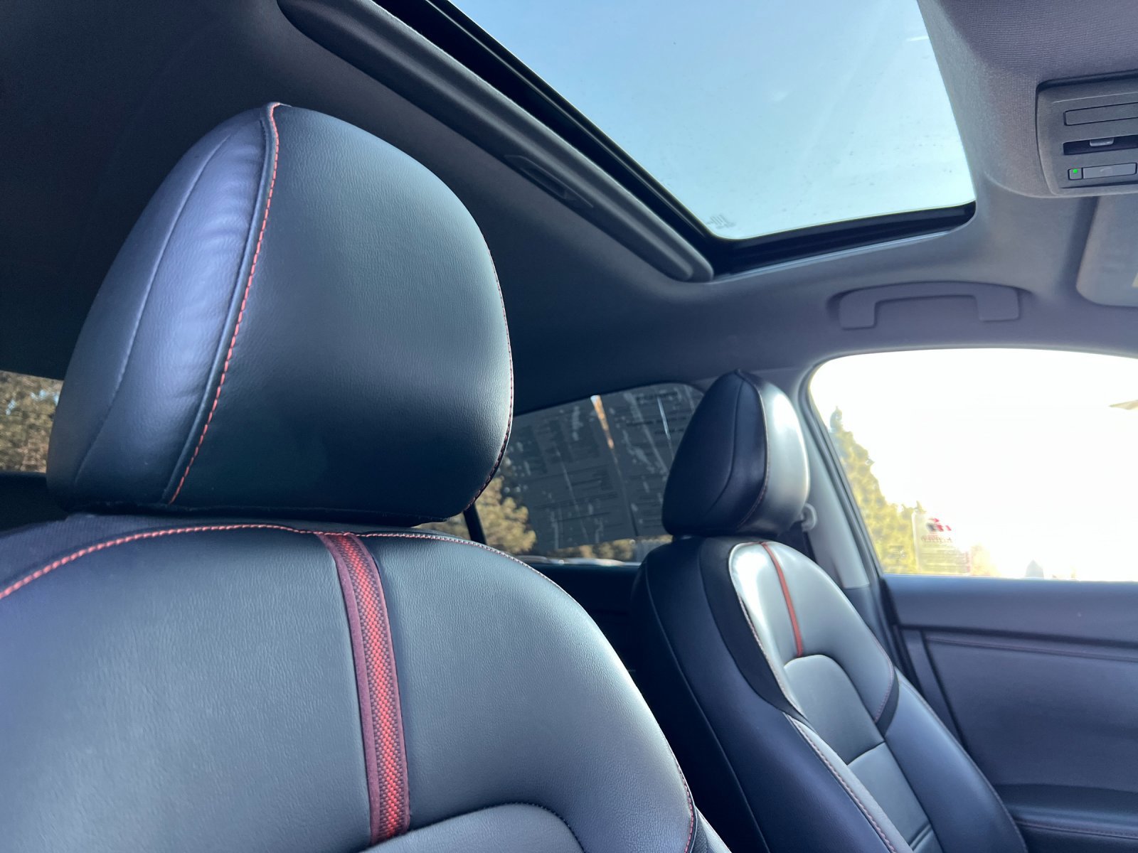 Used 2024 Nissan Sentra SR w/ SR Premium Package image 15