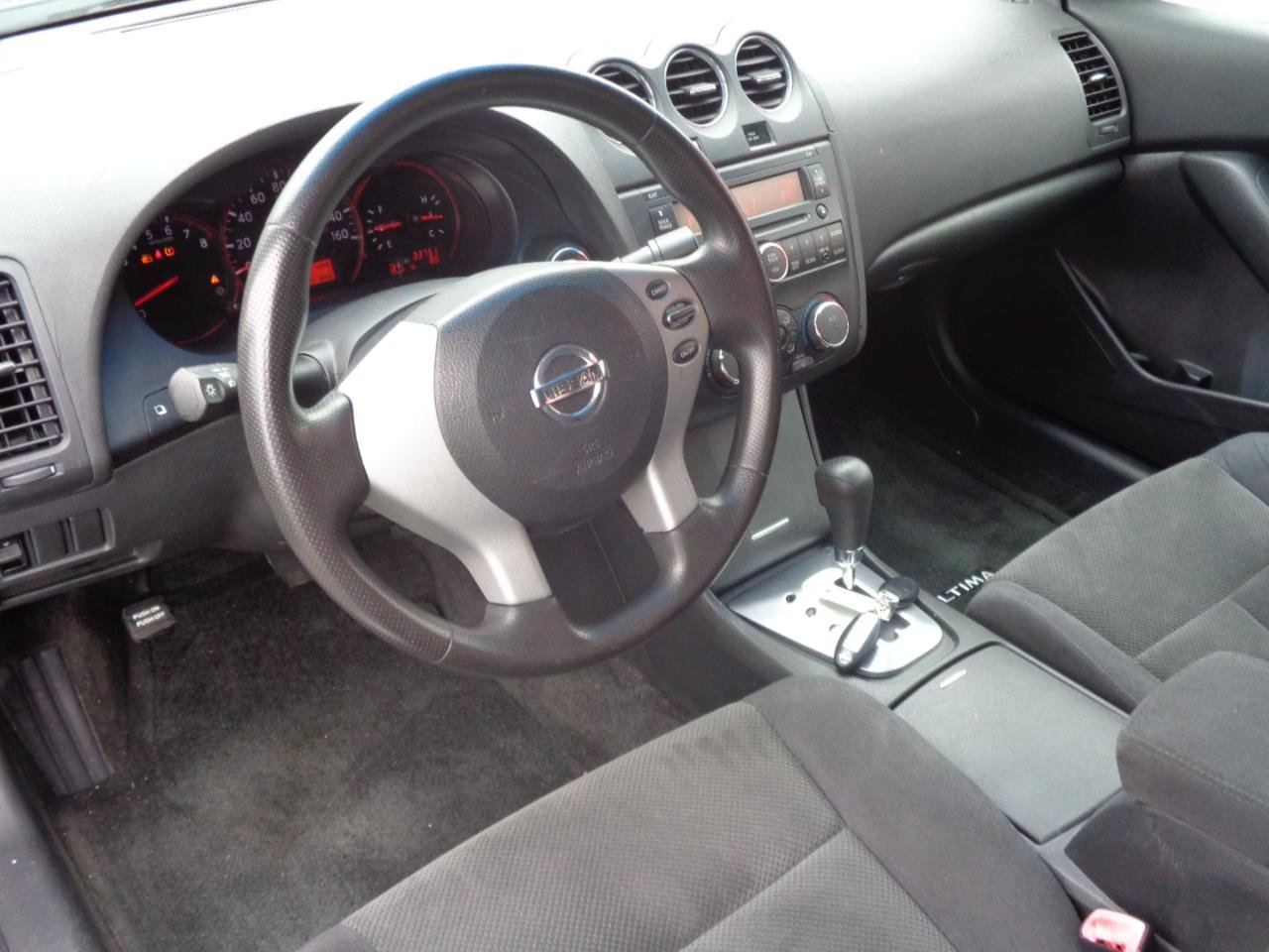 Used 2009 Nissan Altima 2.5 S FWD image 22